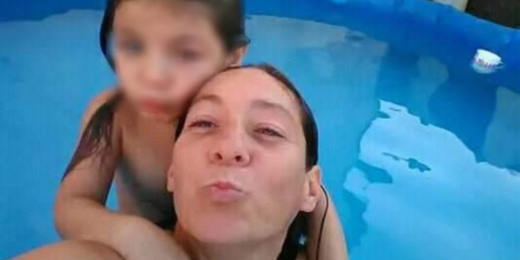 DESAPARECIÓ UNA MUJER CON SU HIJA DE 7 AÑOS EN MONTE CHINGOLO