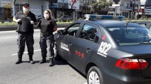 EN LANÚS, DETUVIERON A 74 PERSONAS POR VIOLAR LA CUARENTENA  ASÍ LO INFORMARON DESDE EL ÁREA DE SEGURIDAD. “ESTAMOS TRABAJANDO PARA GARANTIZAR QUE SE CUMPLA EL DEBIDO AISLAMIENTO”, ADVIRTIERON.