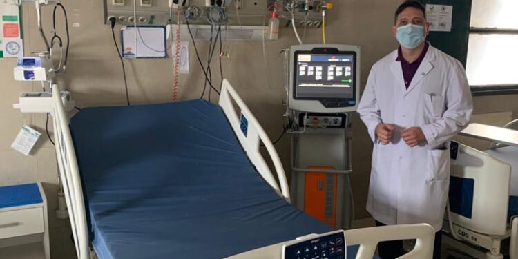 Javier Maroni, director del Hospital Evita: «Tenemos 12 camas de terapia intensiva, pero necesitamos muchas más»