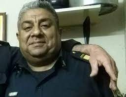 Lomas: Piden donantes de plasma para un policía internado por coronavirus