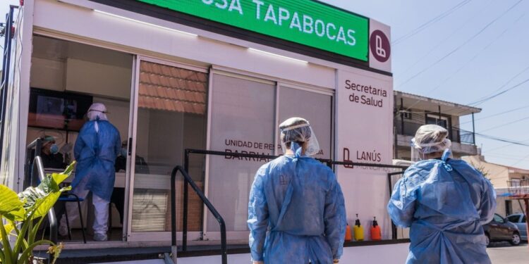 EN LANÚS: HUBO 29 MUERTES Y CASI 1.300 CONTAGIOS FUE EL SALDO DE LOS ÚLTIMOS CUATRO DÍAS SEGÚN EL MINISTERIO DE SALUD BONAERENSE.