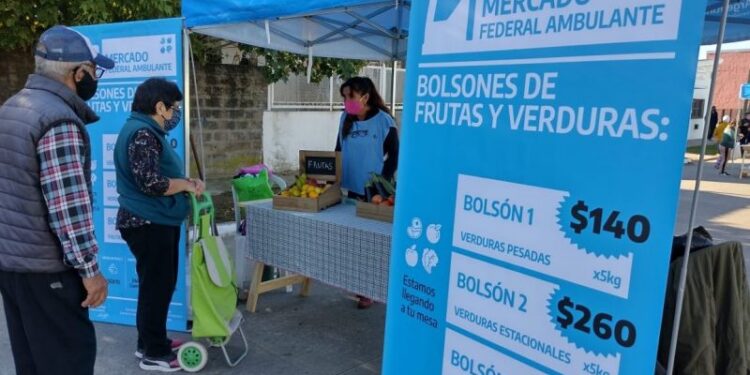 Lanús El Mercado Federal Ambulante llega este viernes a Villa Diamante