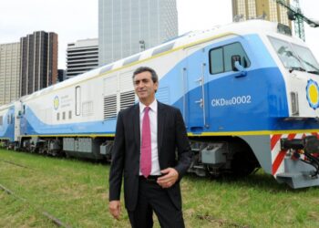 Los aliados de Randazzo en el Conurbano celebran que no deje pasar otro tren