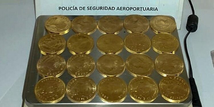 Aeroparque: Policía Aeroportuaria secuestra 107 monedas de oro valuadas en más de 23 millones de pesos