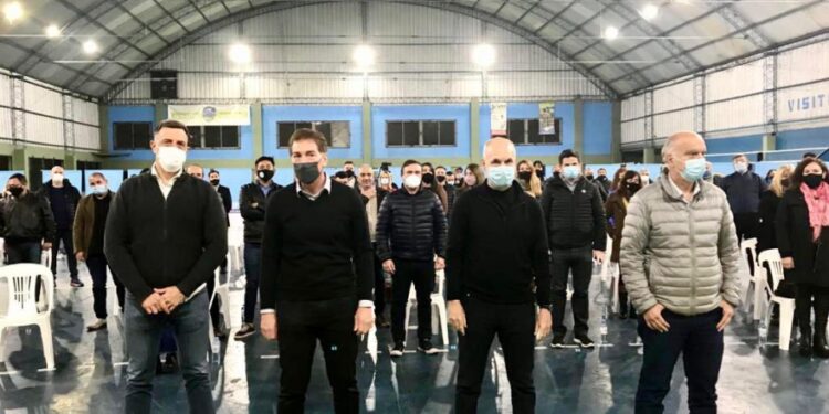 LARRETA Y SANTILLI CERRARON EL PLENARIO DE «HACEMOS» EN AVELLANEDA