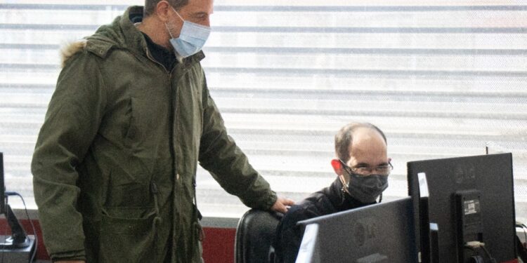 KRAVETZ RECORRIÓ EL CENTRO DE MONITOREO Y AGRADECIÓ EL TRABAJO DE LOS VIDEOVIGILANTES