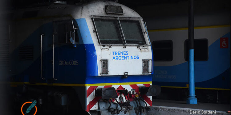 Habilitaron el tren de pasajeros entre Rosario y Buenos Aires