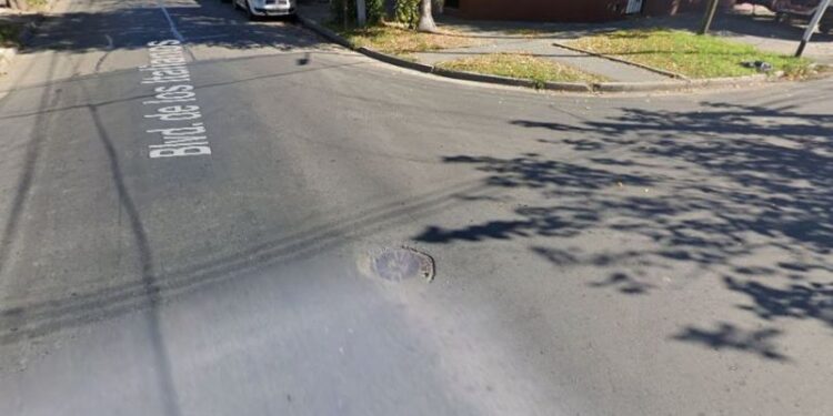 Avellaneda: una joven se lanzó de un auto para evitar ser atacada por su ex pareja