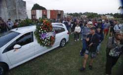 Juzgan a un excomisario que estuvo prófugo 5 años por el crimen de un joven en Lanús