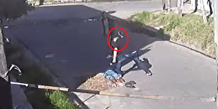 Detienen a un joven de 18 acusado de asesinar a otro a botellazos y golpes en Lanús