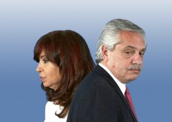 LOS INTENDENTES PERONISTAS DEL CONURBANO PIDEN QUE TERMINE LA INTERNA ENTRE FERNÁNDEZ Y CFK