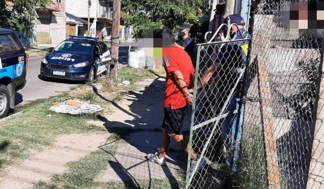 Allanamientos en Budge y Lanús, cayó una banda que hacía compras con DNI falsos