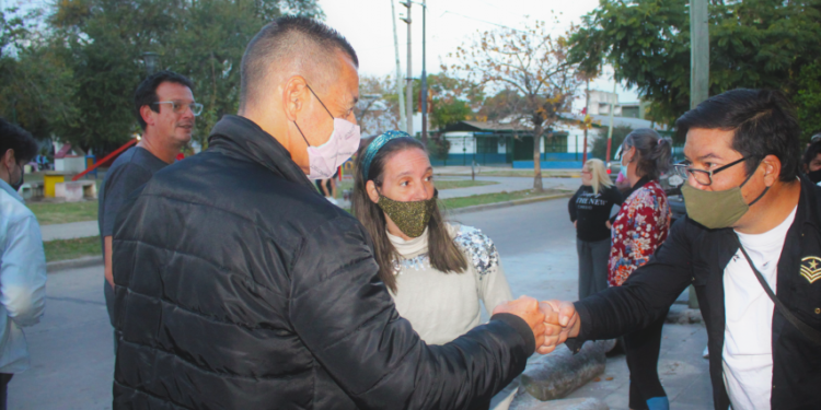 GALDURRALDE VISITÓ VECINOS Y HABLÓ DE UNA POLÍTICA QUE BRINDE SOLUCIONES