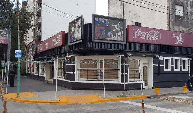 Tras 42 años, el tradicional Café Dalí, en Lomas, cerró sus puertas