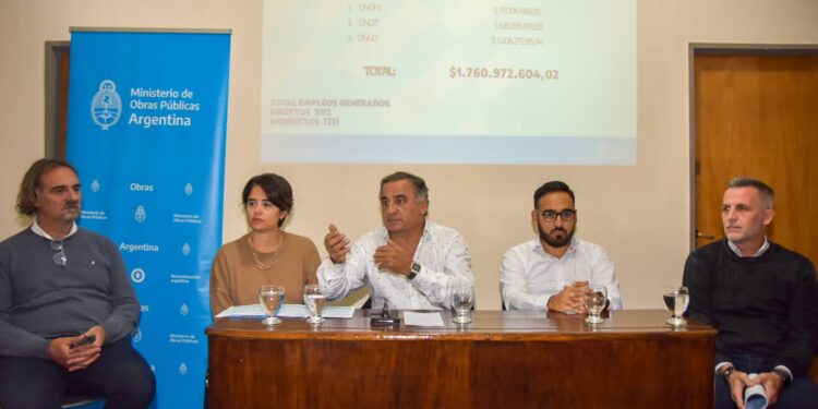«MÁS ALLÁ DEL COLOR POLÍTICO, TENEMOS LA DEFINICIÓN DEL PRESIDENTE DE FEDERALIZAR LA OBRA PÚBLICA»