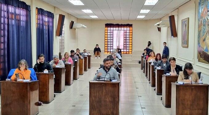HCD: HOMENAJE A VETERANOS Y PLACA EN CONMEMORACIÓN