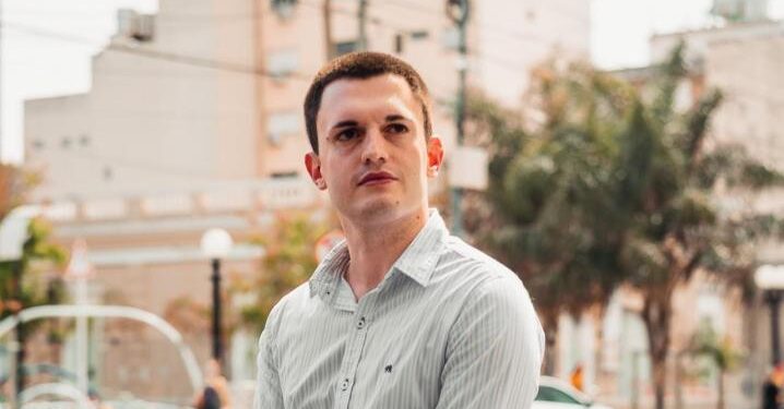 HACIA 2023, NACHO MORONI VA «TODO POR LANÚS»