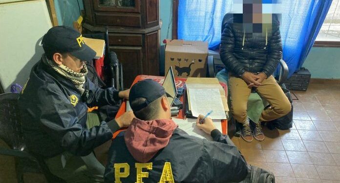 Policía Federal detuvo a un hombre con pedido de captura internacional en Lanús