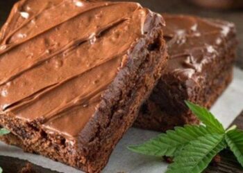 Brownies con marihuana en un colegio de Lanús: Siete alumnos intoxicados