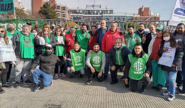 Con un 80% de acatamiento, pararon los municipales en Lanús