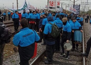 Tren Roca: hoy jueves habrá protestas en las vías y se verá afectado el servicio de la Línea Roca