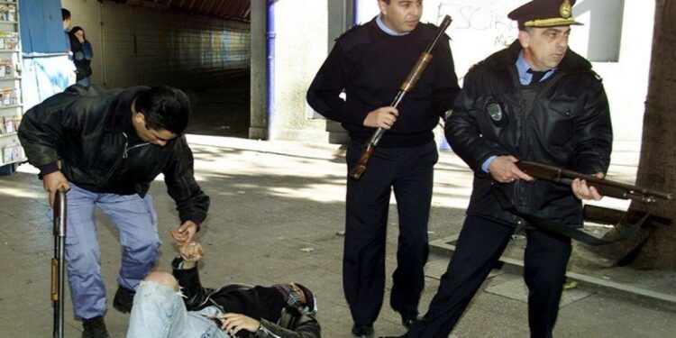 A 20 años de la Masacre de Puente Pueyrredón, reclaman juicio a los responsables políticos