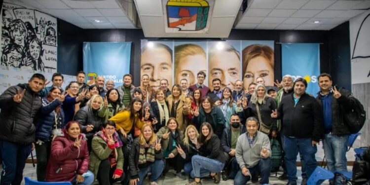 BALLADARES ENCABEZÓ PRIMER CICLO DE FORMACIÓN POLÍTICA: «RECUPERAMOS UN PJ DE PUERTAS ABIERTAS PARA LOS VECINOS»