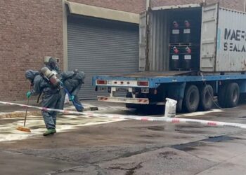UN PELIGROSO DERRAME TÓXICO PUSO EN ALERTA A LANÚS