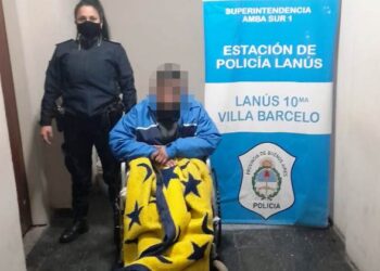 Lanús: Detuvieron a un hombre que hacía delivery de drogas en silla de ruedas
