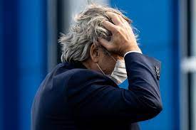 ALBERTO FERNÁNDEZ ESTÁ SOLO CON SU CÍRCULO ÍNTIMO MIENTRAS SE AGUARDAN DEFINICIONES