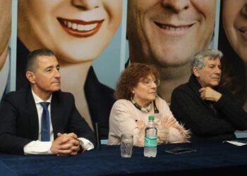 En la Casa de Todos Recbieron a Osvaldo Papaleo