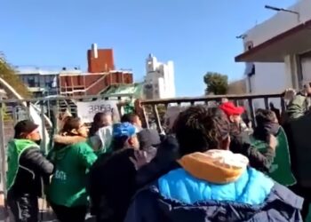 GRINDETTI LE EXIGE A ATE EL PAGO DE LOS DESTROZOS EN EL MUNICIPIO DE LANÚS