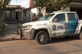 Detienen a un hombre acusado de asesinar a su abuelo y enterrarlo en su casa de Wilde