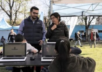 Agustín Balladares asistió a las jornadas del «Estado en tu Barrio» realizadas en Remedios de Escalada Oeste