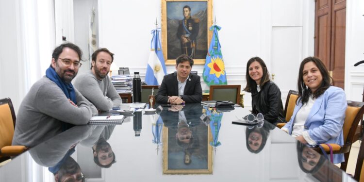 Kicillof y Raverta suscribieron un convenio de asistencia técnica y financiera