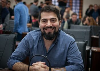 FOLINO CUESTIONÓ LA PRECANDIDATURA DE BURSESE: «SI HAY IDEAS PARA PROPONER HAY QUE HACERLO AHORA, NO EN CAMPAÑA»