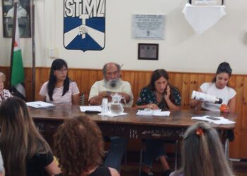 Municipales acordaron suba del 35 por ciento
