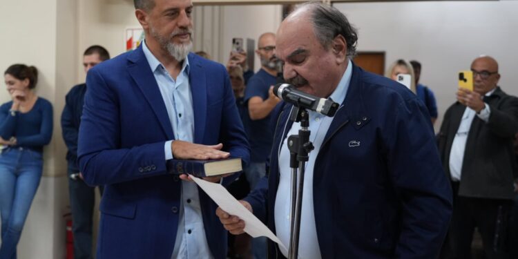 Diego Kravetz asumió como intendente interino de Lanús «Voy a estar todos los días en la calle»