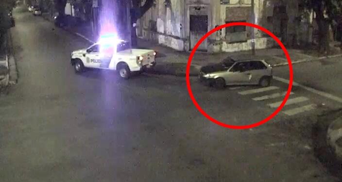 Lanús: se les quedó el auto, llegó la policía y los detuvieron por robo