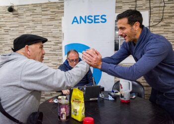 JULIÁN ÁLVAREZ RECORRIÓ OPERATIVO INTERMINISTERIAL AHORA LANÚS EN ESCALADA
