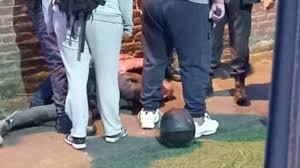 Berazategui: un policía baleó a un delincuente que quiso robarle al colectivero