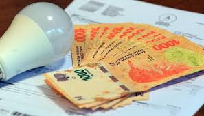 Prepagas, transporte y servicios: todos los aumentos que llegan con abril