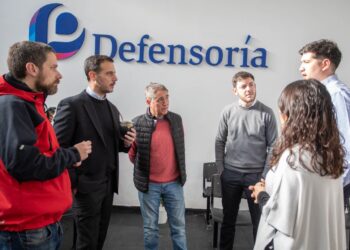 Lorenzino y Álvarez pusieron en funciones la nueva sede de la delegación de Lanús