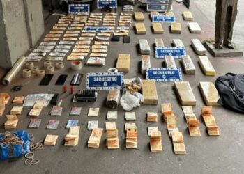 Lanús: Dealer baleó a un cliente, lo detuvieron y le secuestraron 20 kilos de marihuana