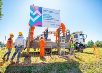 Lanús Gobierno construirá nuevos espacios deportivos en Chingolo