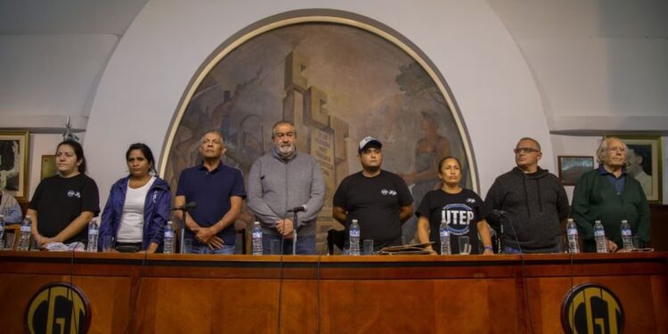 La CGT hará su tercer paro general contra Milei el 8 de abril