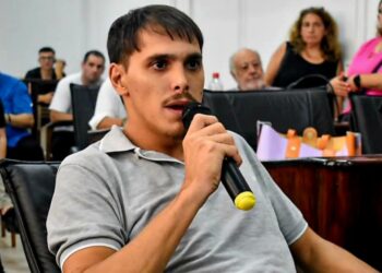 “Cristina es la única en condiciones de enfrentar a Milei”
