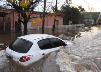 Intensas lluvias soporto el fin de semana en Buenos Aires: Más de 2.900 evacuados y tres desaparecidos