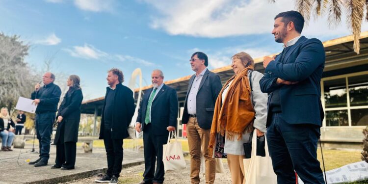 28° ANIVERSARIO DE LA UNIVERSIDAD NACIONAL DE LANÚS