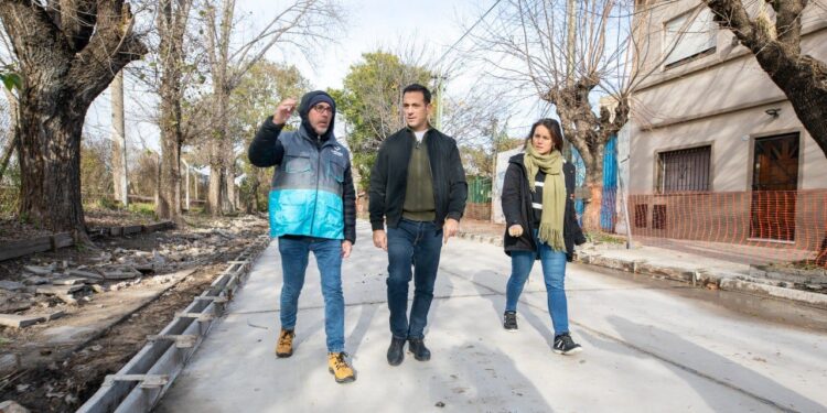 Plan de Pavimentación 2025: Lanús Gobierno avanza con las obras en Joaquín V. González